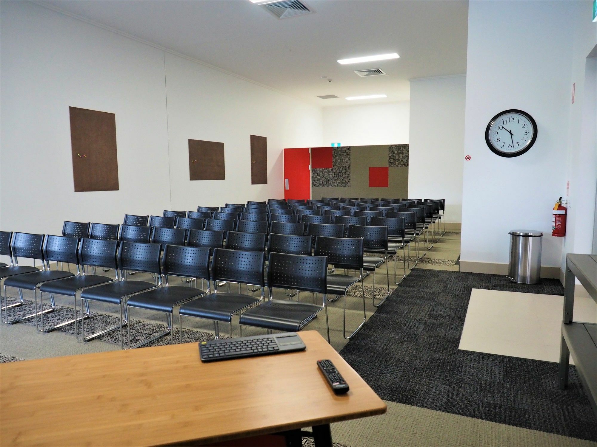 Laguna Serviced Apartments Toowoomba Bagian luar foto